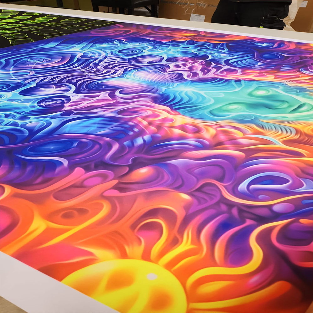 Einblick indiviueller Neondruck im Kundenauftrag